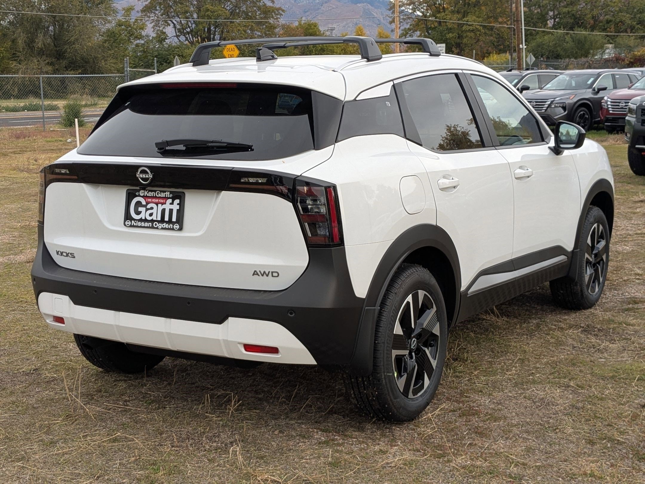 2026 Nissan Kicks SV photo 3