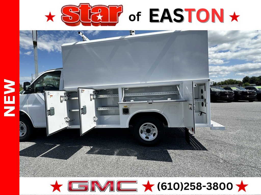 2025 Gmc Savana Cutaway 3500 photo 17
