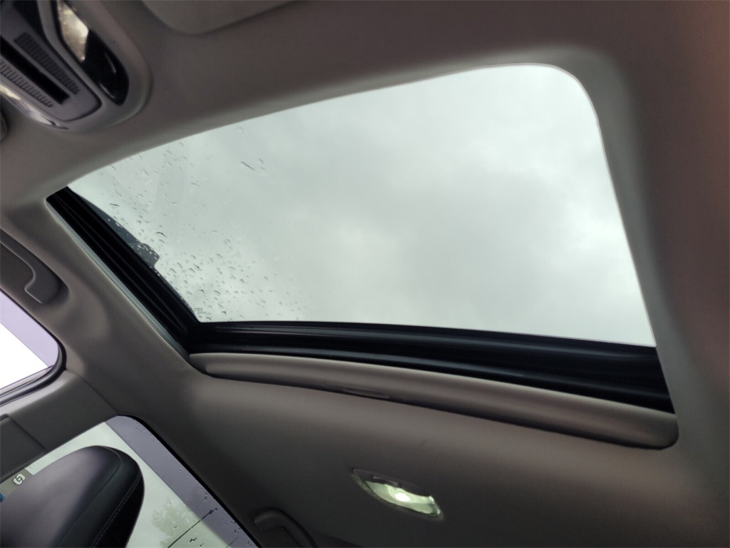 2020 Subaru Outback Limited photo 15