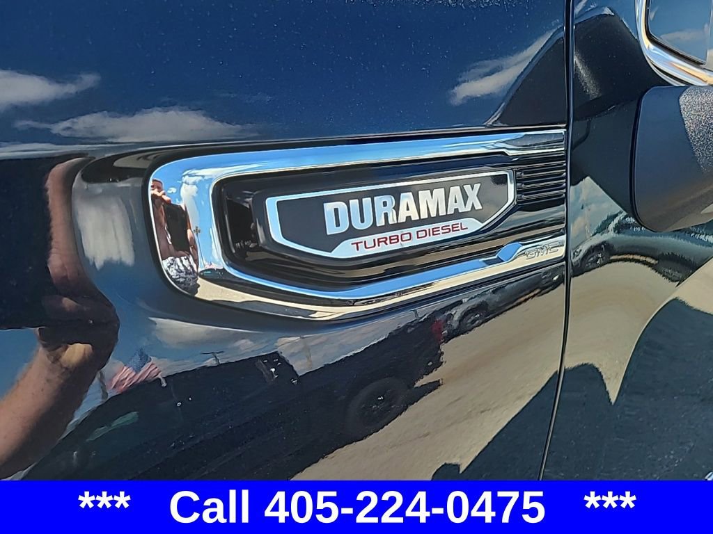 2025 Gmc Sierra 1500 Denali photo 2