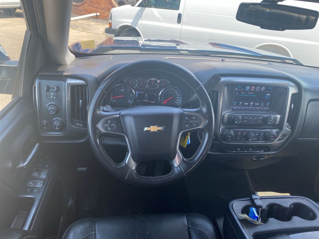 2018 Chevrolet Silverado 1500 LT photo 12