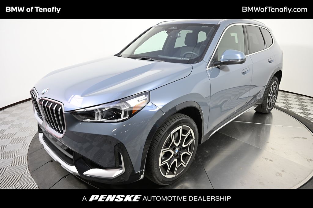 2026 BMW X1 28i's photo