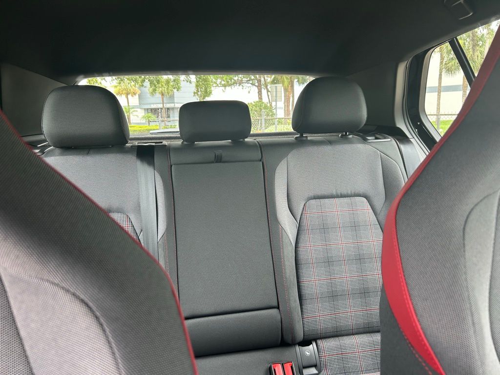2025 Volkswagen Golf GTI S photo 27