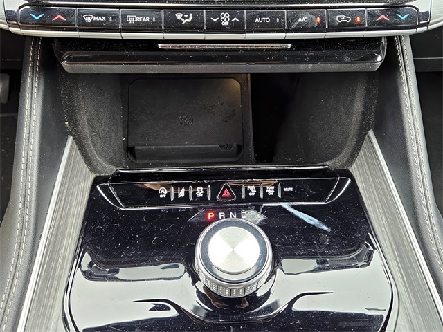 2024 Jeep Wagoneer Series II photo 17