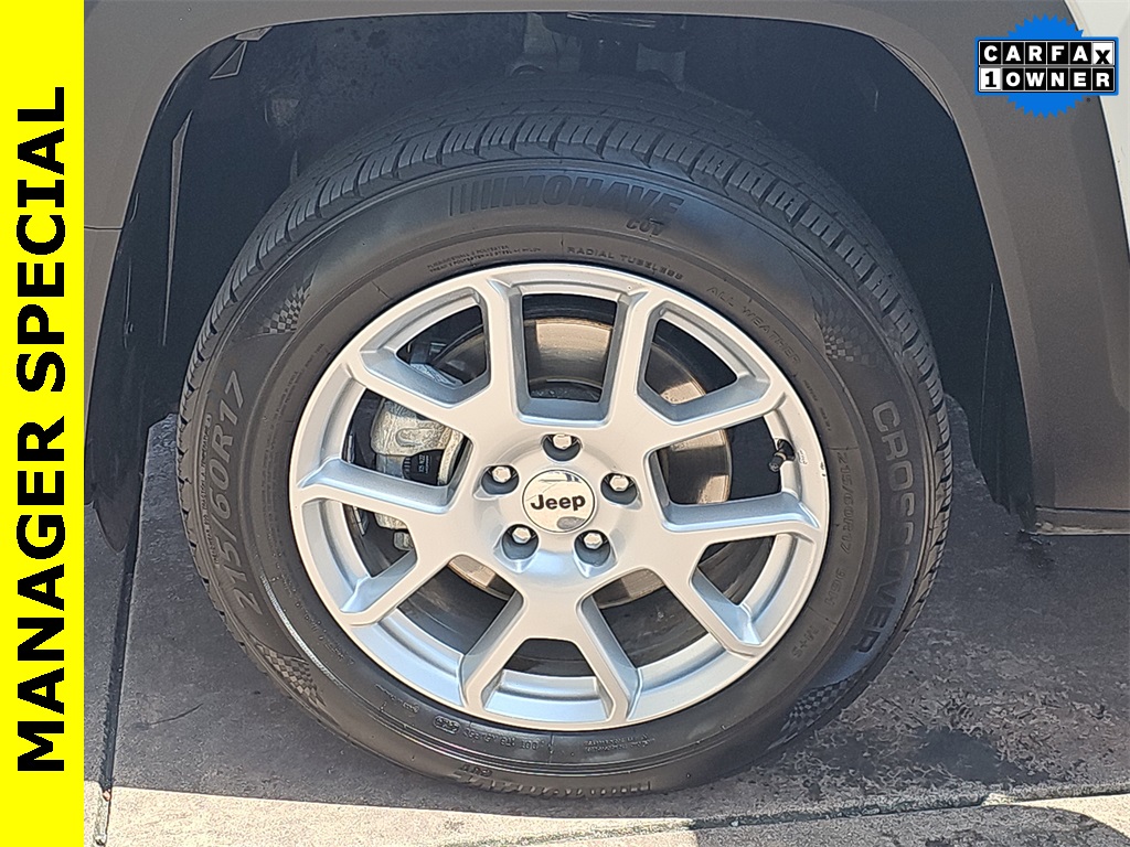 2022 Jeep Renegade Latitude photo 32