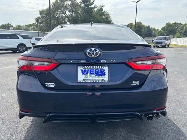 2021 Toyota Camry SE photo 7