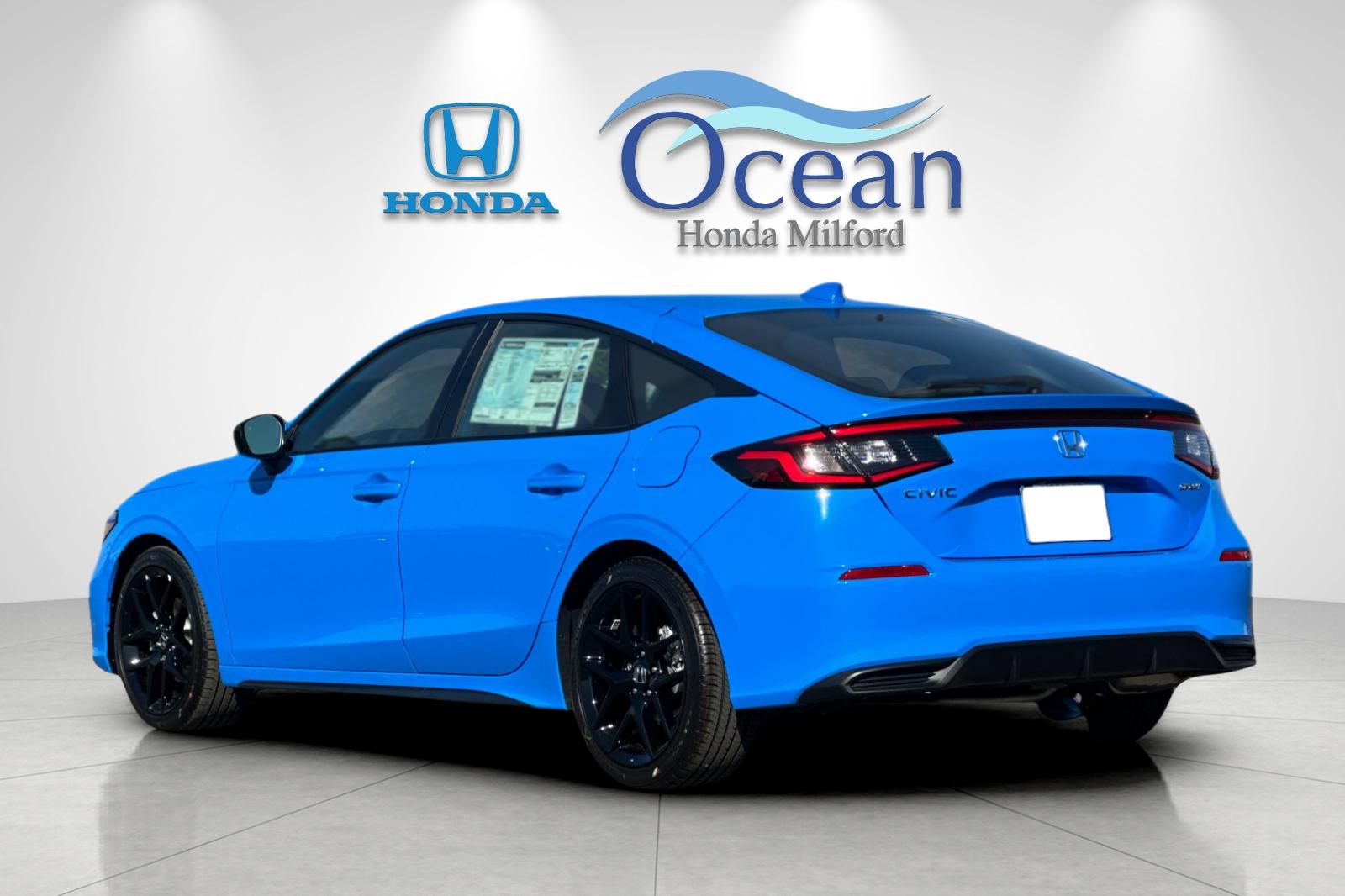 2025 Honda Civic Hatchback Sport photo 3