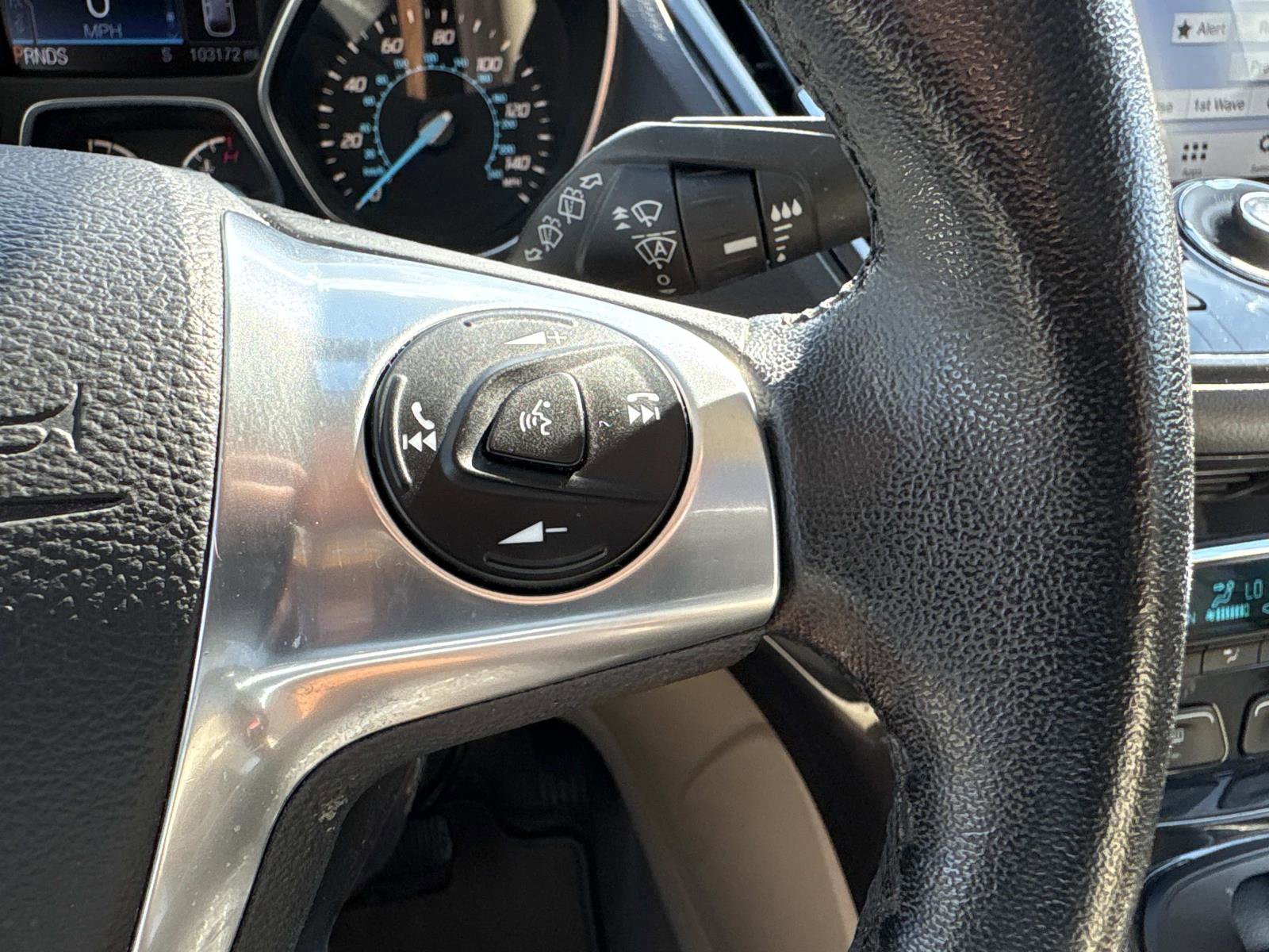 2016 Ford Escape Titanium photo 26