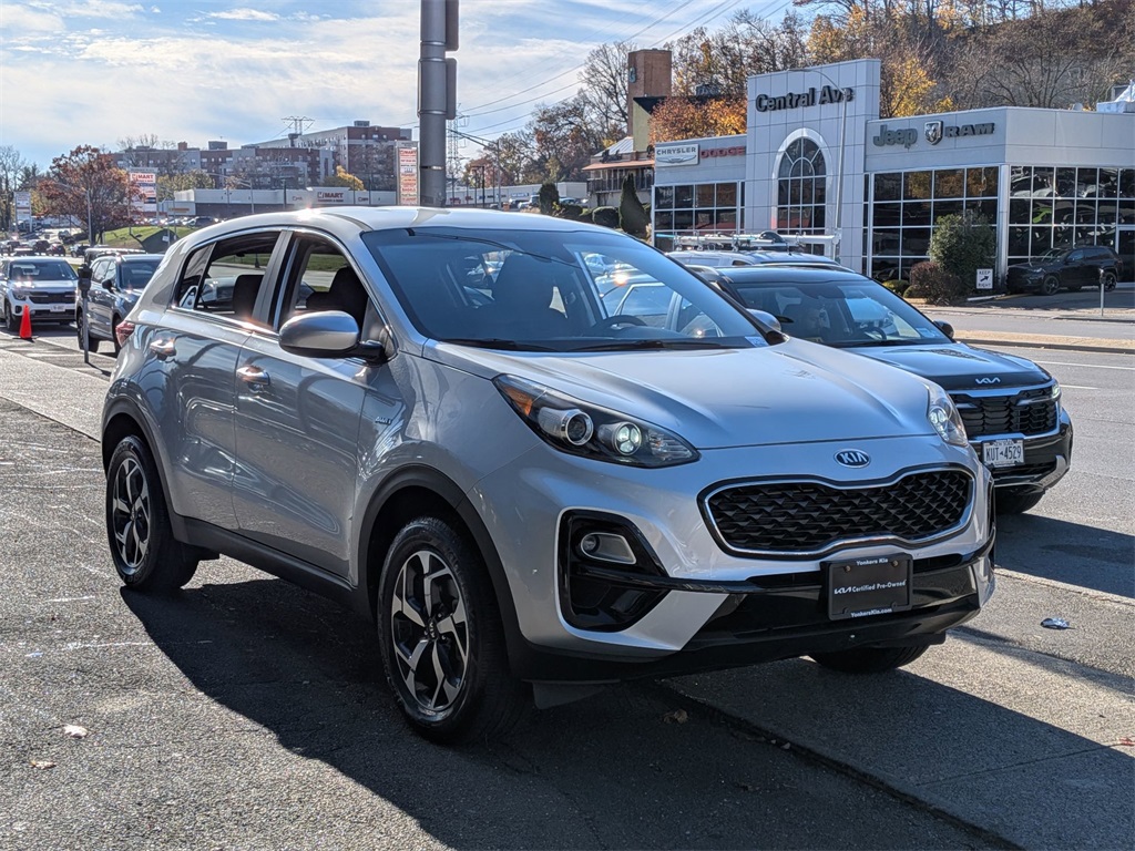 2020 Kia Sportage LX photo 3