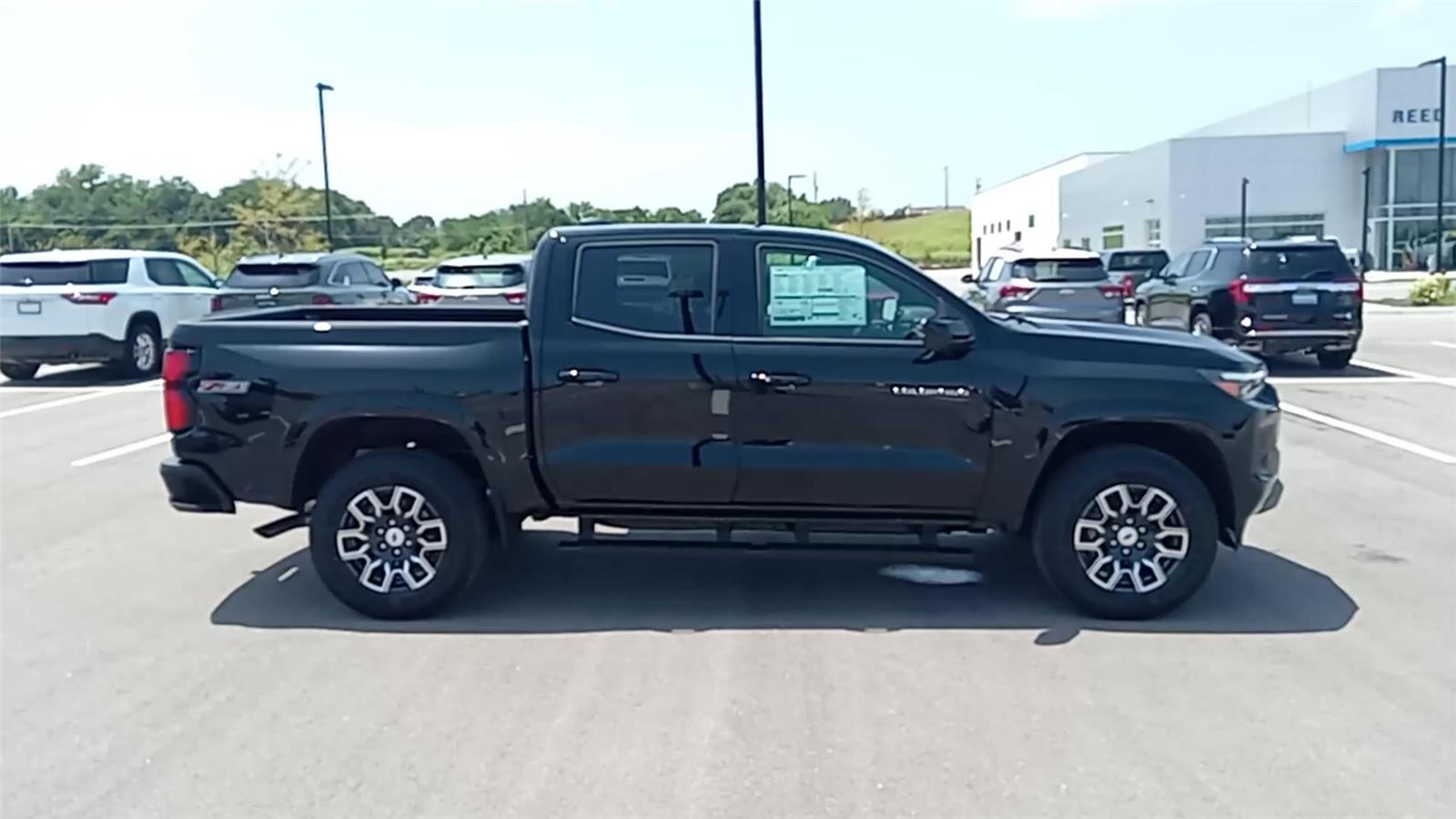 2026 Chevrolet Colorado Z71 photo 9