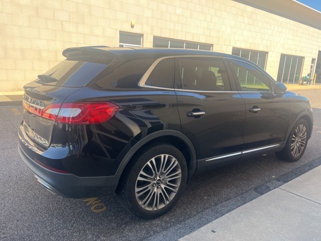 2017 Lincoln MKX Reserve photo 4