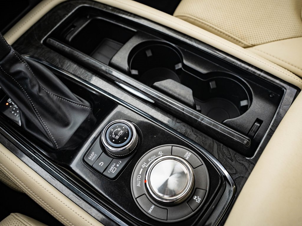 2021 Infiniti QX80 Luxe photo 33