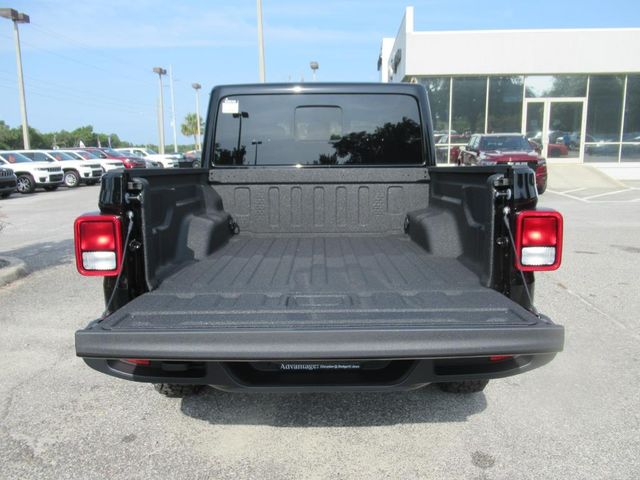 2025 Jeep Gladiator Sport photo 6