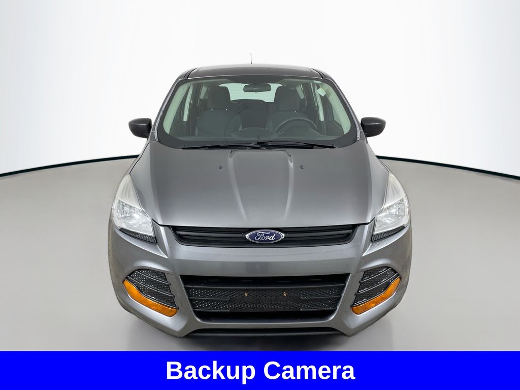 2014 Ford Escape S photo 2