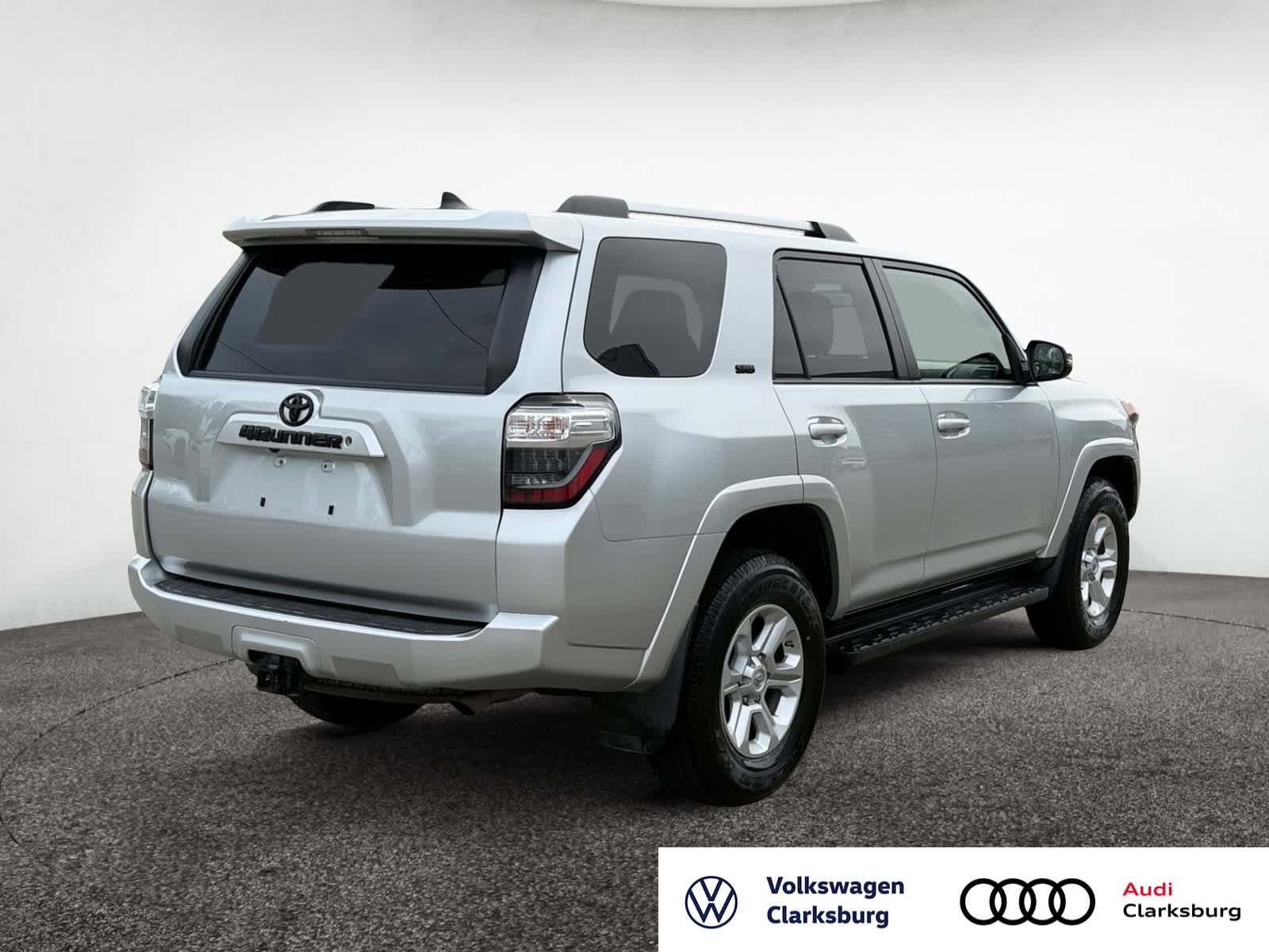 2019 Toyota 4Runner SR5 Premium photo 4