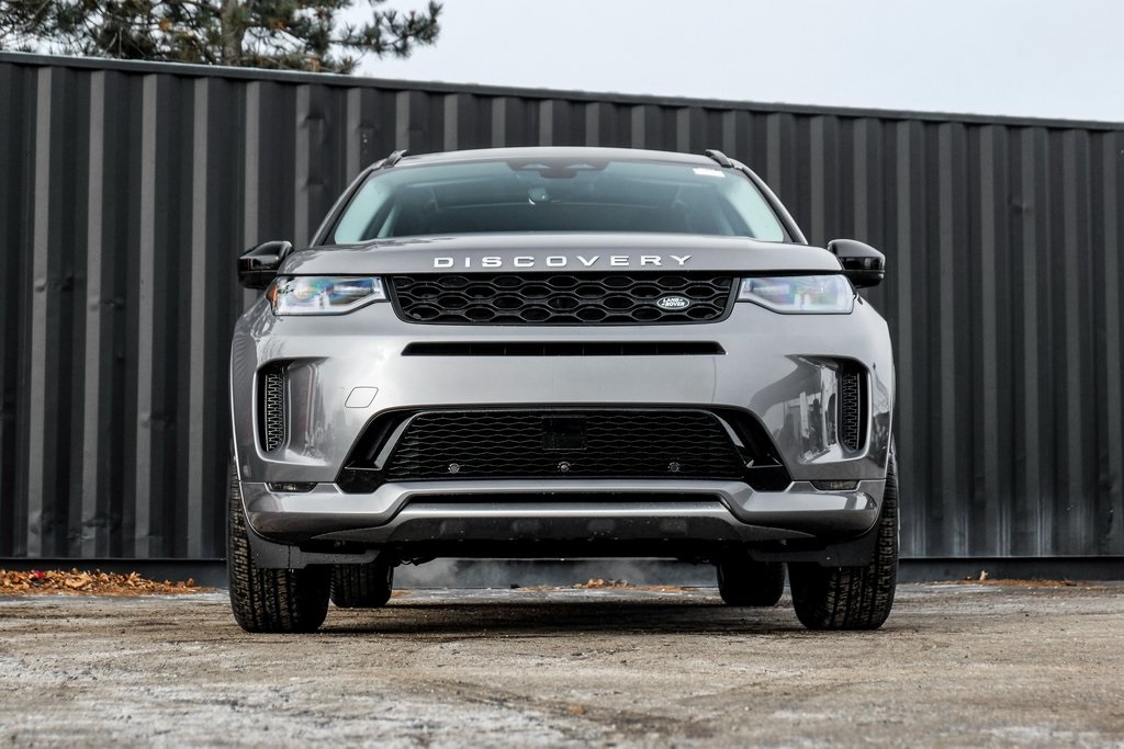 2025 Land Rover Discovery Sport S photo 5