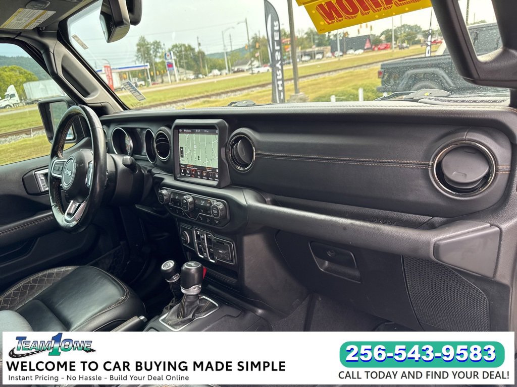 2021 Jeep Wrangler Unlimited Sahara High Altitude photo 25