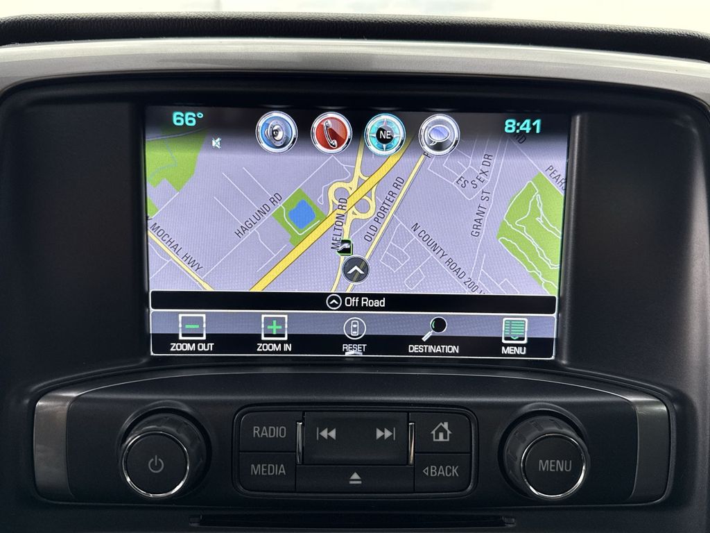 2018 Chevrolet Silverado 1500 LT photo 19