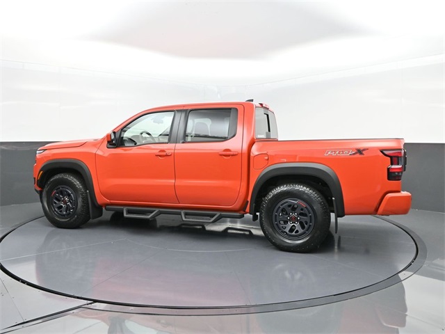 2025 Nissan Frontier PRO-X photo 4
