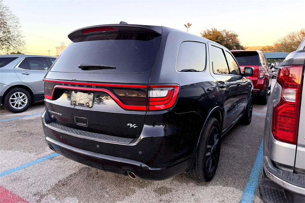 2022 Dodge Durango R/T photo 2