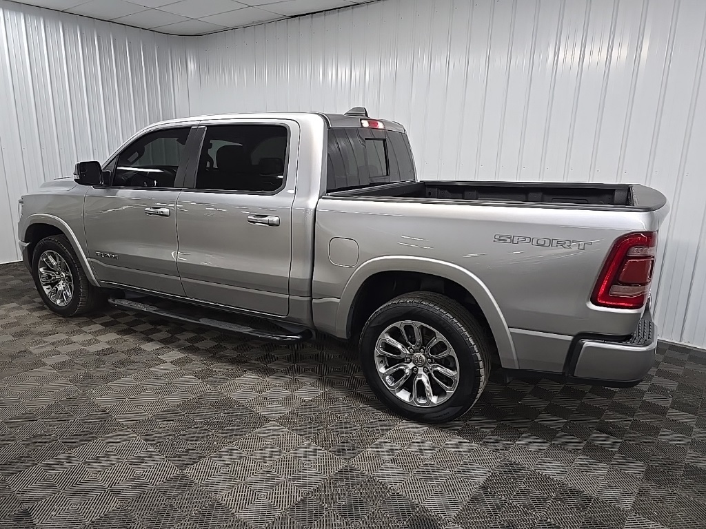 2021 Ram 1500 Laramie photo 4