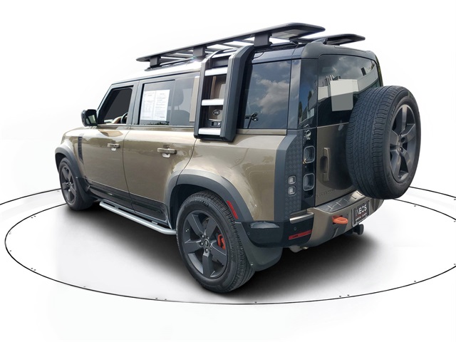 2020 Land Rover Defender 110 photo 4