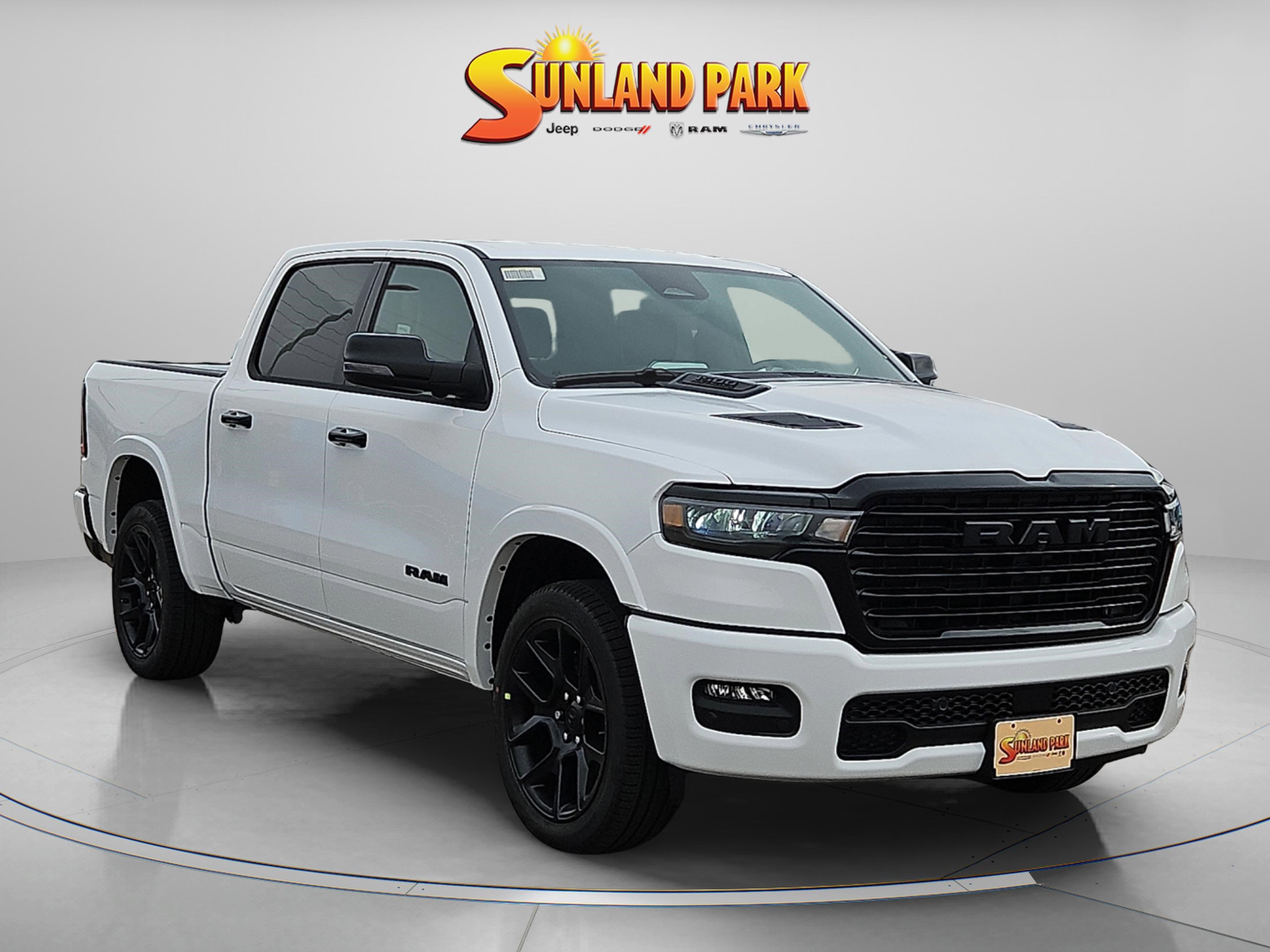 2026 RAM Ram 1500 Pickup Laramie's photo