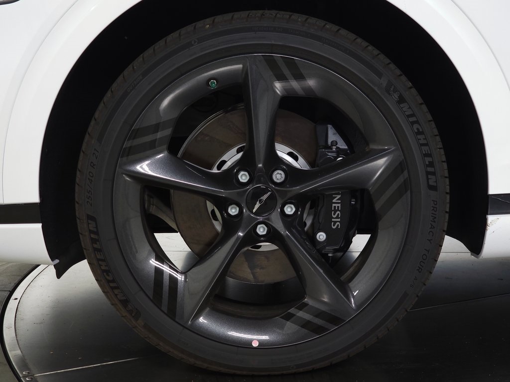 2026 Genesis GV70 2.5T Sport Prestige photo 4