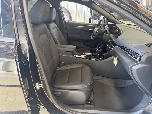 2026 Buick Envista ST photo 29