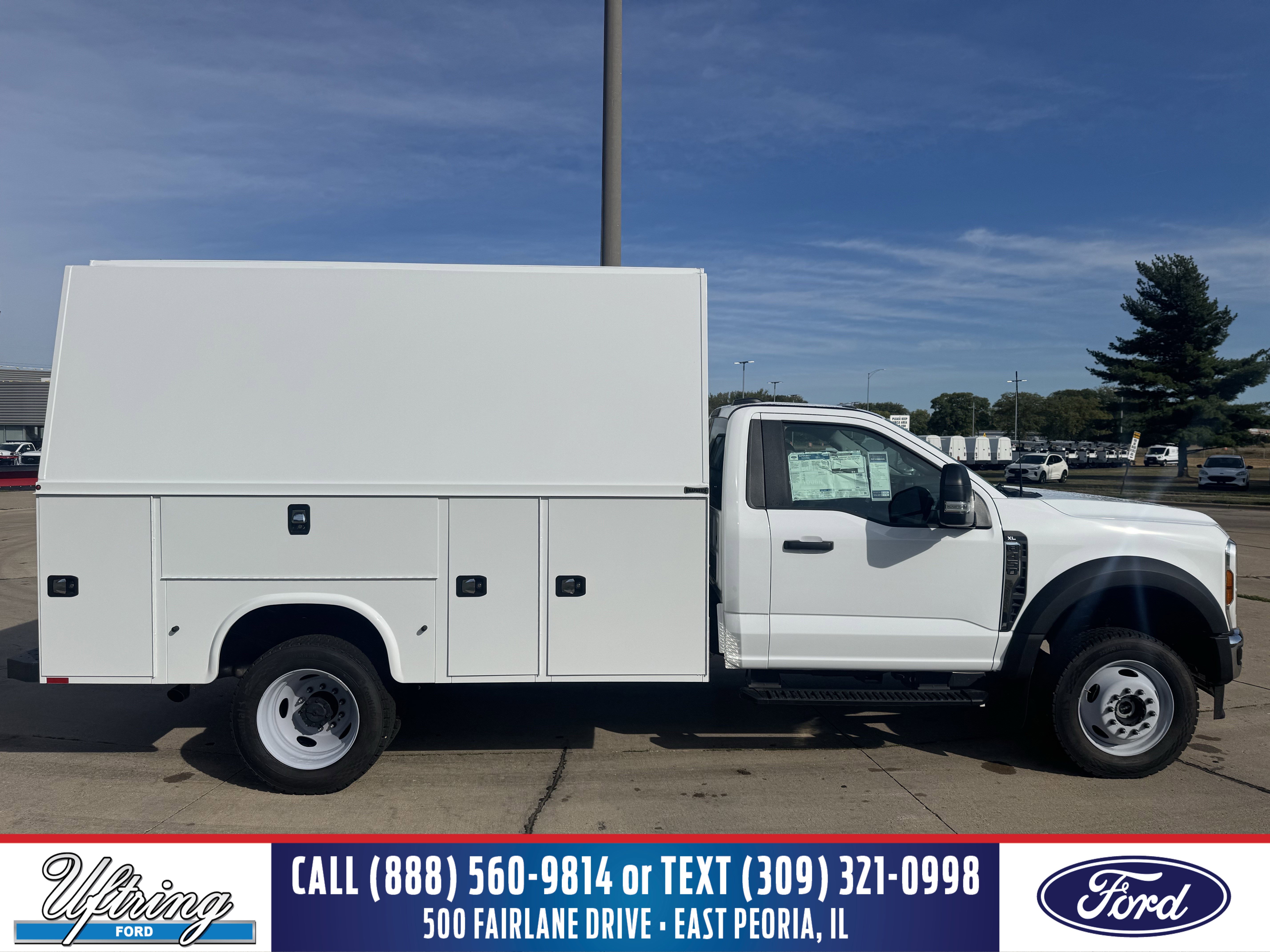 2025 Ford F-450 Super Duty Chassis Cab XL's photo