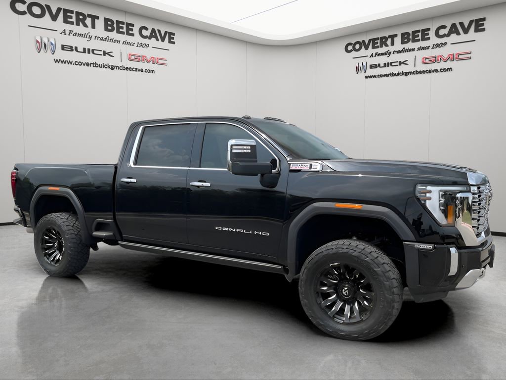 2025 GMC Sierra 2500HD Denali's photo