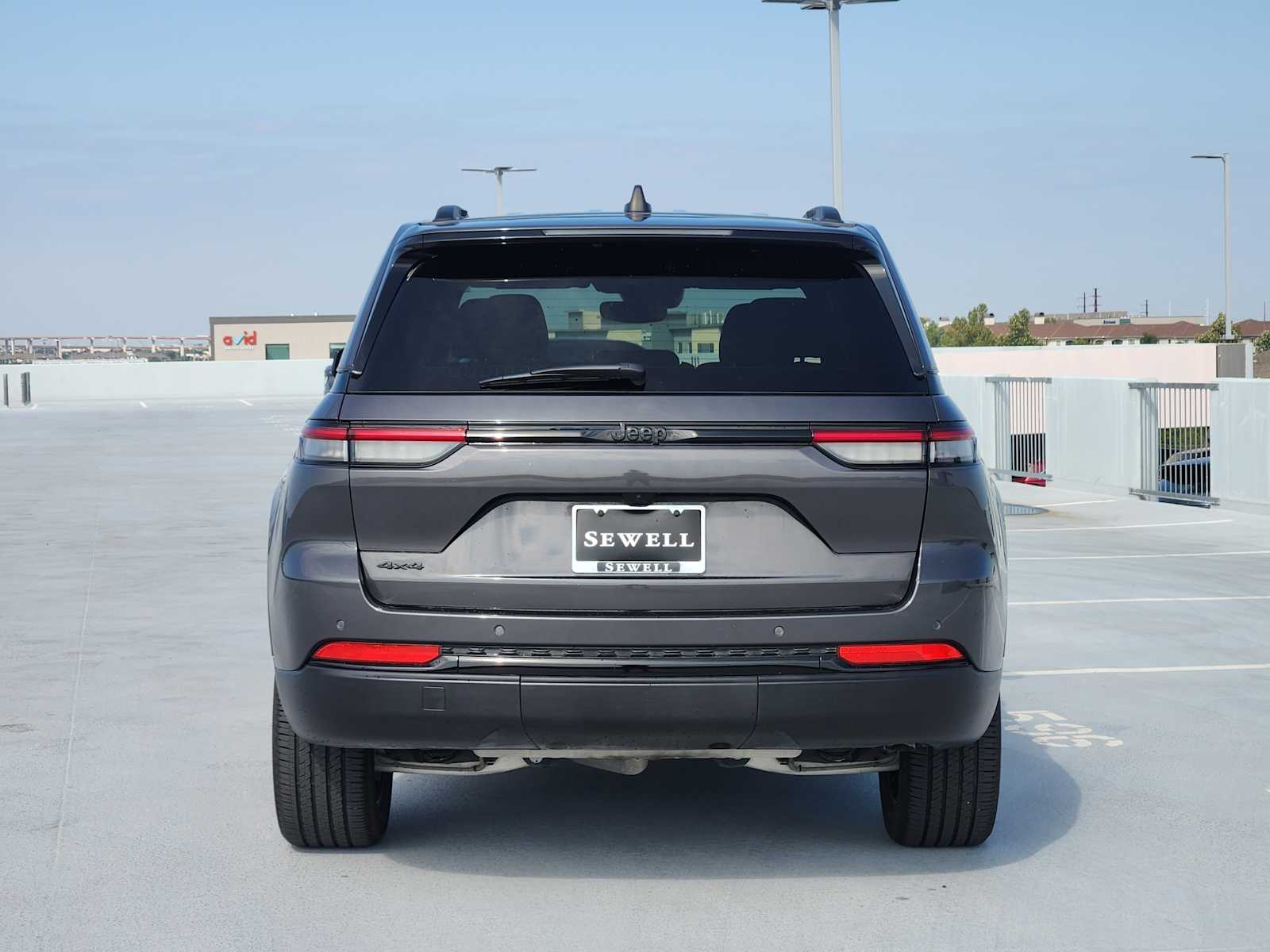 2024 Jeep Grand Cherokee Altitude X photo 6