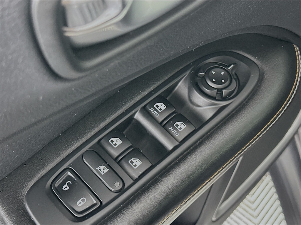 2018 Jeep Compass Latitude photo 23