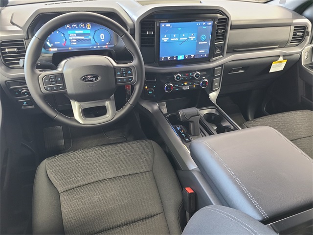 2025 Ford F-150 XLT photo 29