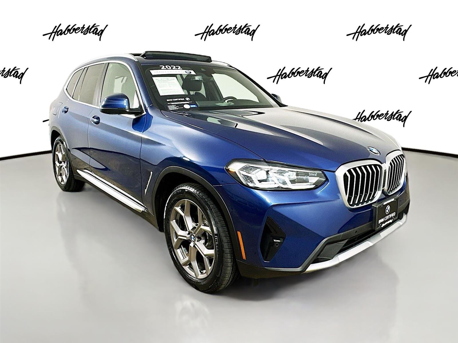Certified Used 2022 Phytonic Blue Metallic BMW xDrive30i image 3