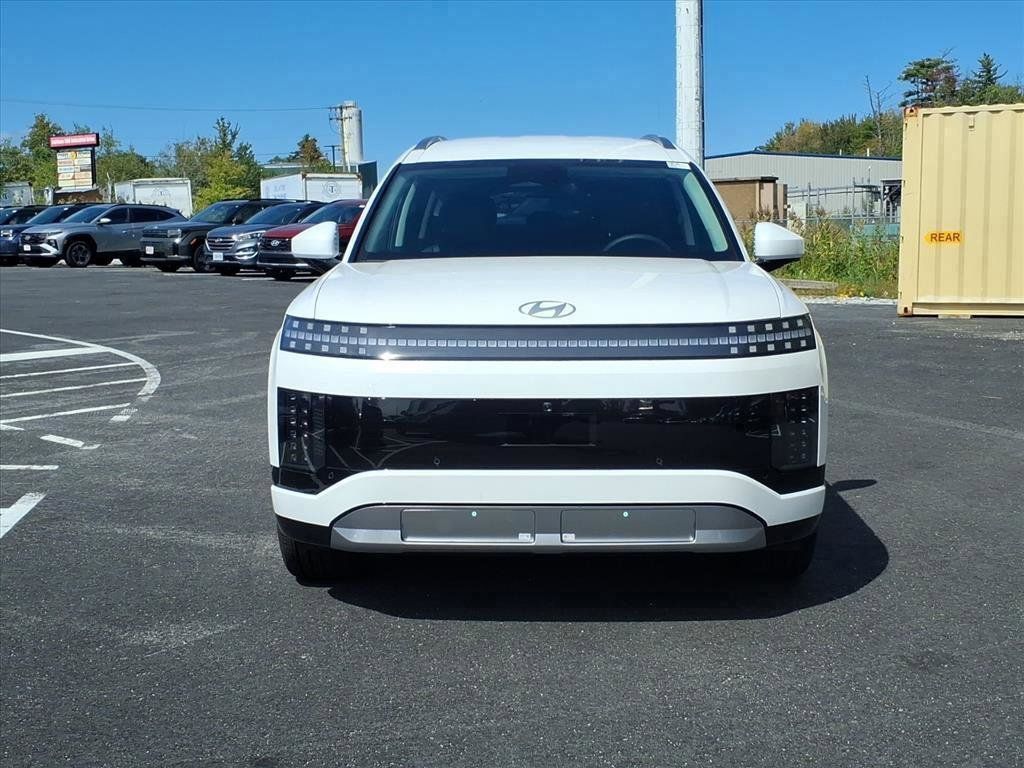 2026 Hyundai Ioniq SEL photo 2