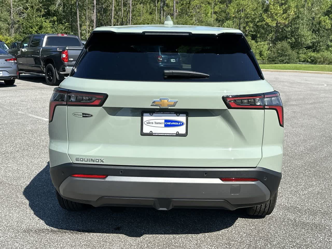 2026 Chevrolet Equinox LT photo 7