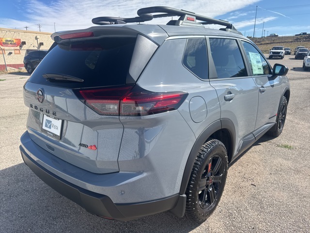 2026 Nissan Rogue SV photo 3