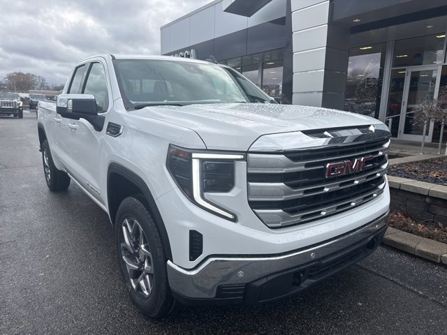 2026 GMC Sierra SLE's photo