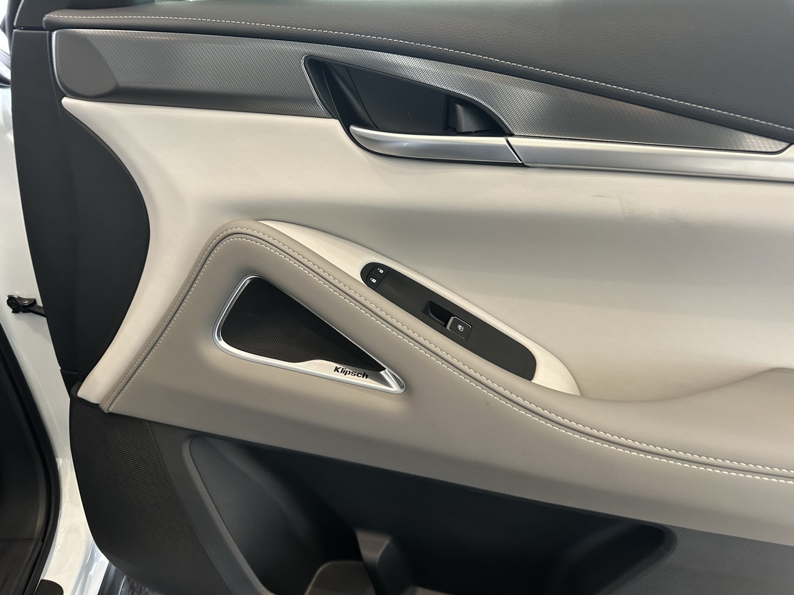 2026 Infiniti QX60 Luxe photo 34