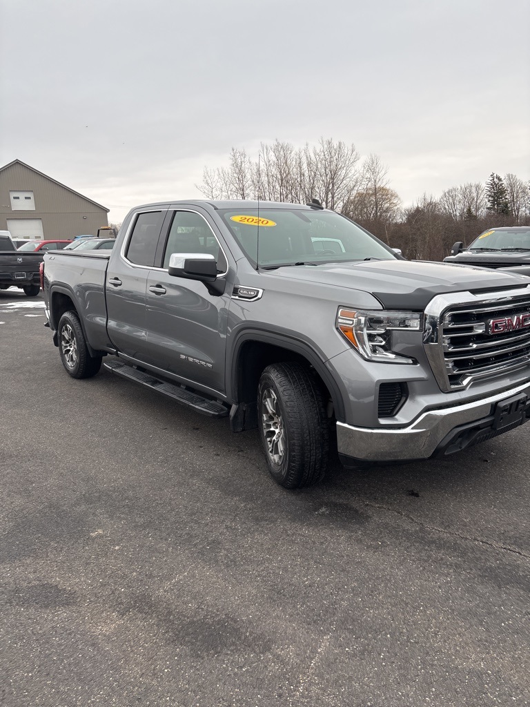 2020 GMC Sierra SLE's photo