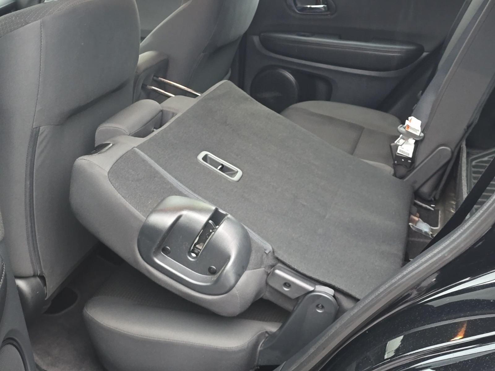 2020 Honda HR-V LX photo 5