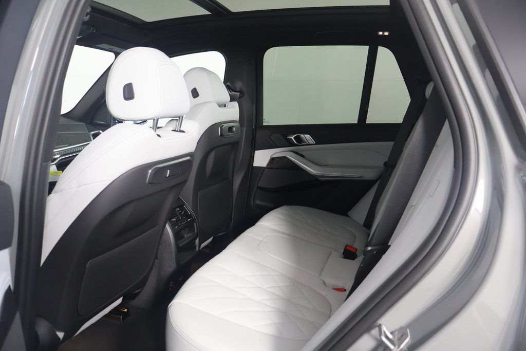 2025 Bmw X5 xDrive40i photo 5