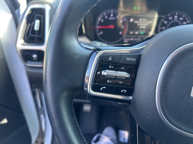2022 Kia Sorento S photo 9