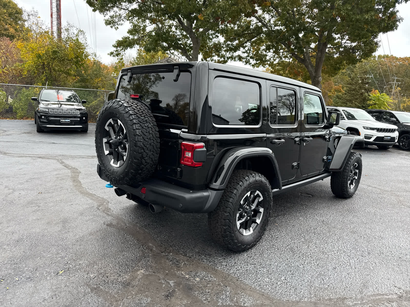 2024 Jeep Wrangler 4xe Rubicon X photo 2