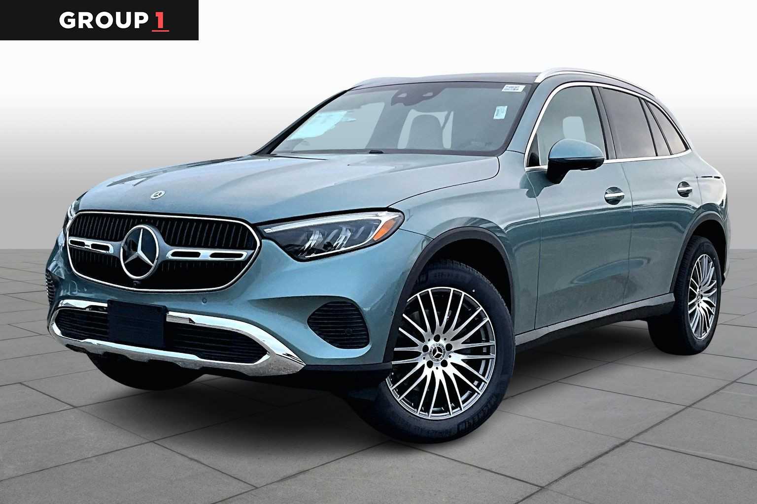 2026 Mercedes-Benz GLC Base's photo
