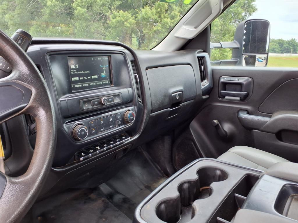 2018 Chevrolet Silverado 3500HD Work Truck photo 19