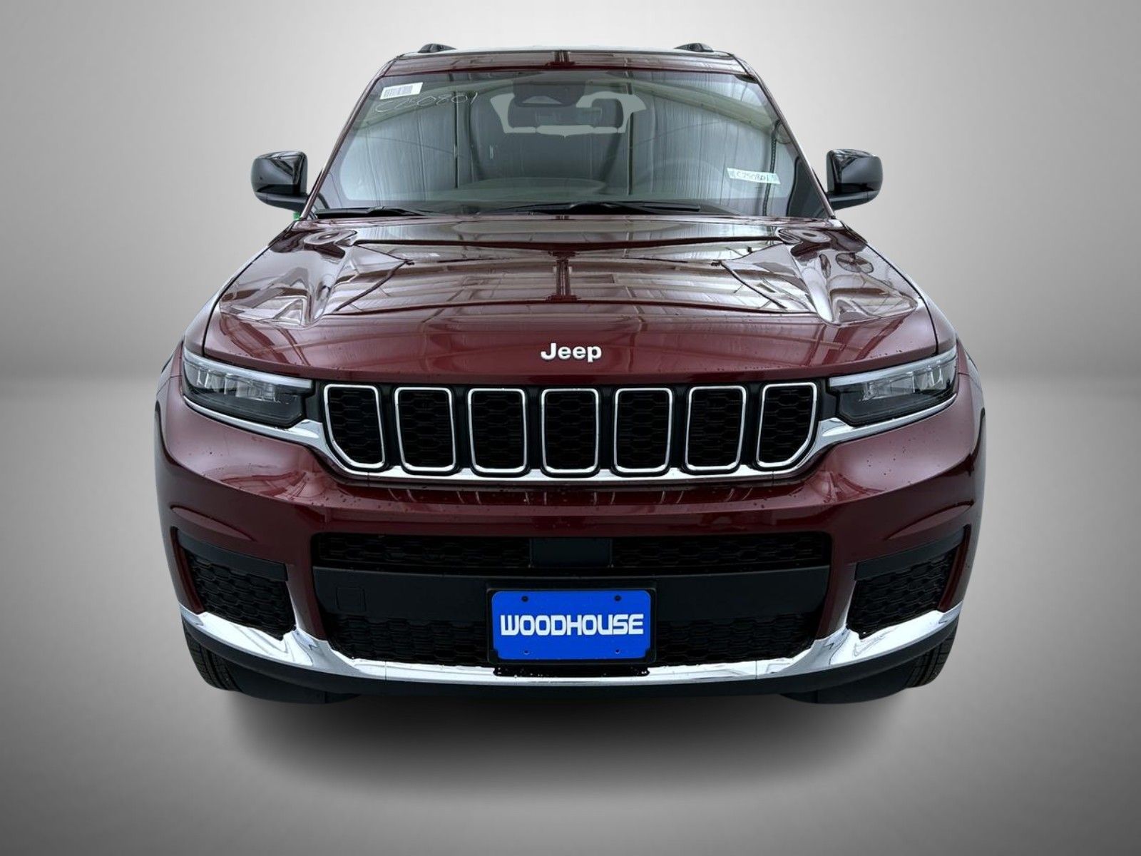 2025 Jeep Grand Cherokee Laredo photo 2