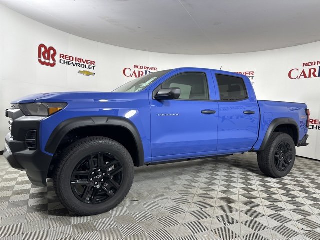 2025 Chevrolet Colorado Trail Boss photo 3