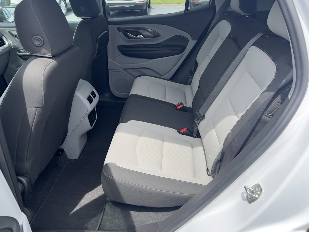 2024 Gmc Terrain SLE photo 13